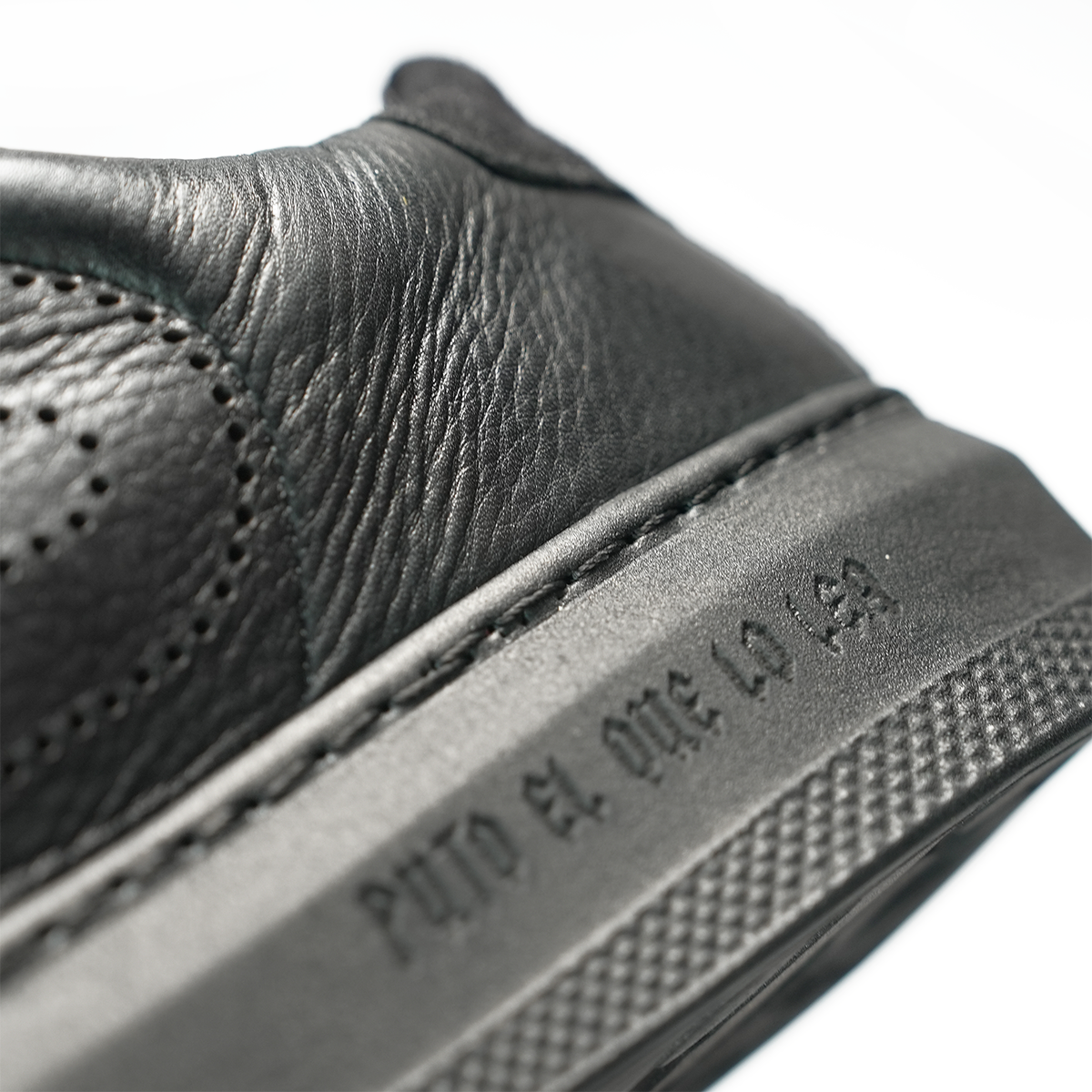 Sneakers Garcés Negro